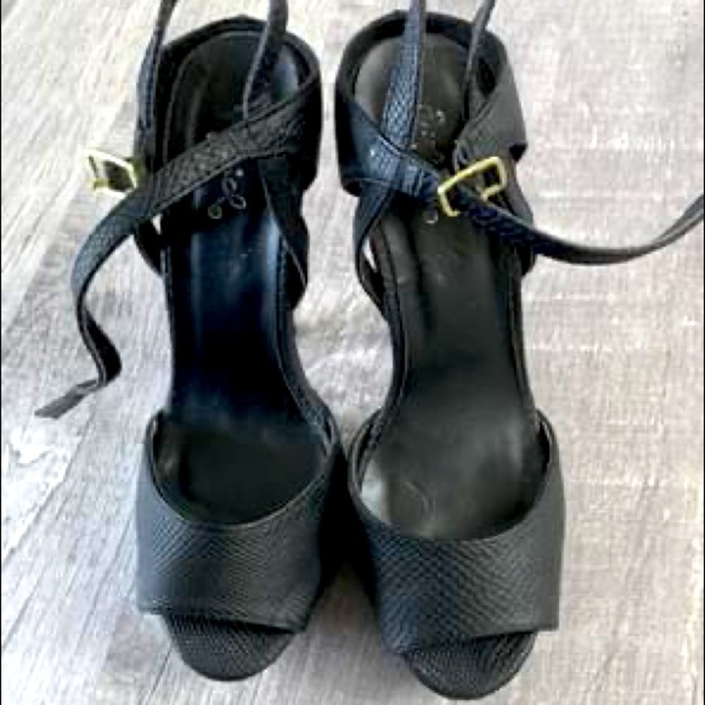 Black heels
